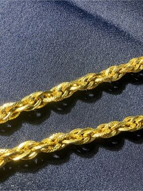 Gold-Tone Rope Chain Necklace - Shiny Twisted Link